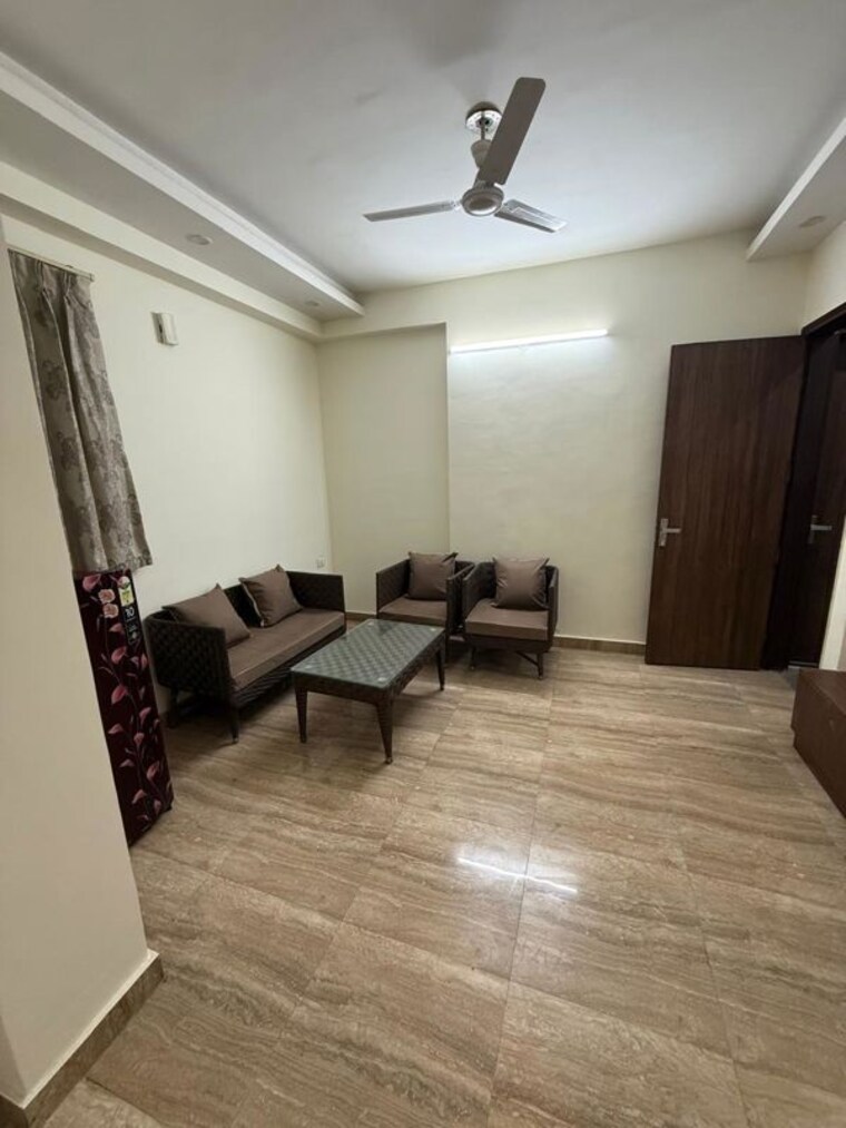 Bedroom, sector 46 2 Bedroom 200 Sq.Yd. Builder Floor In Sector 46 Gurgaon 10751581