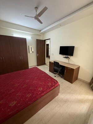 Bedroom in 2 BHK Builder Floor at Sector 46 – for Rent