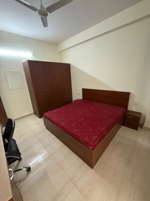 Bedroom in 2 BHK Builder Floor at Sector 46 – for Rent