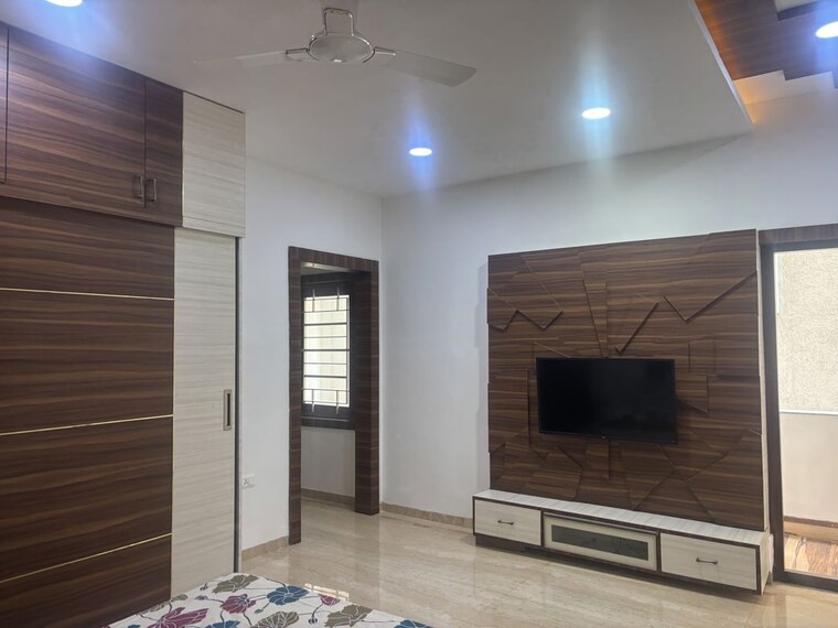 Exterior View, madhapur Commercial Office Space 6000 Sq.Ft. In Madhapur Hyderabad 10751442