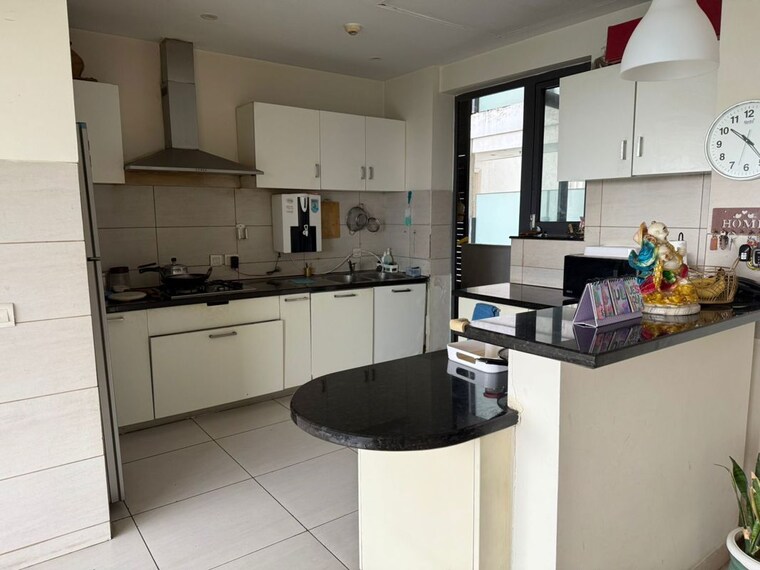 Kitchen, ireo-the-grand-arch 3 Bedroom 2164 Sq.Ft. Apartment In Sector 58 Gurgaon 10751520