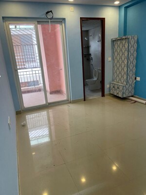 Bathroom in 3 BHK Builder Floor at RPS Palm Drive, Sector 88 – for Sale