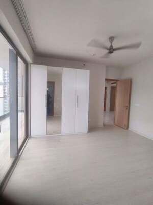 Room in 3 BHK Apartment at M3M Heights, Sector 65 – for Sale