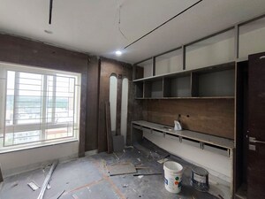Room in 4 BHK Apartment at Sumadhura The Olympus, Financial District – for Rent