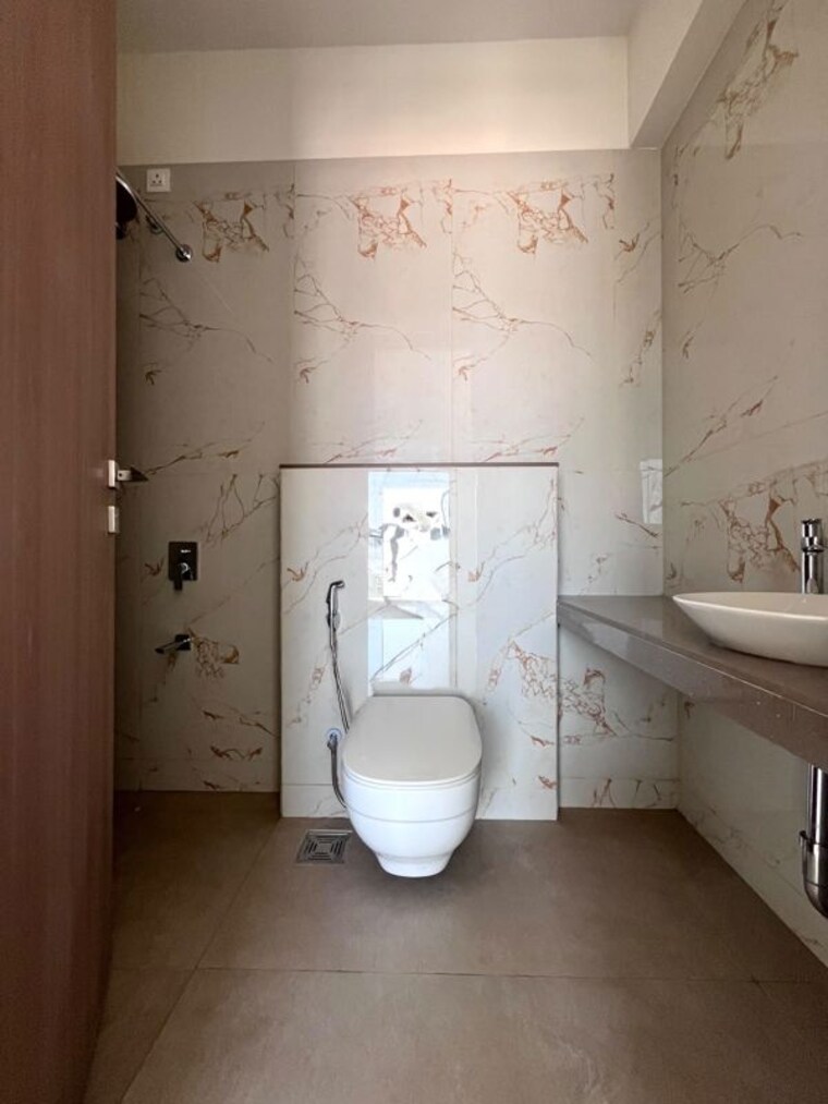 Bathroom, raymond-the-invictus-by-gs 3 Bedroom 1650 Sq.Ft. Apartment In Pokhran Road No One Thane 10751622