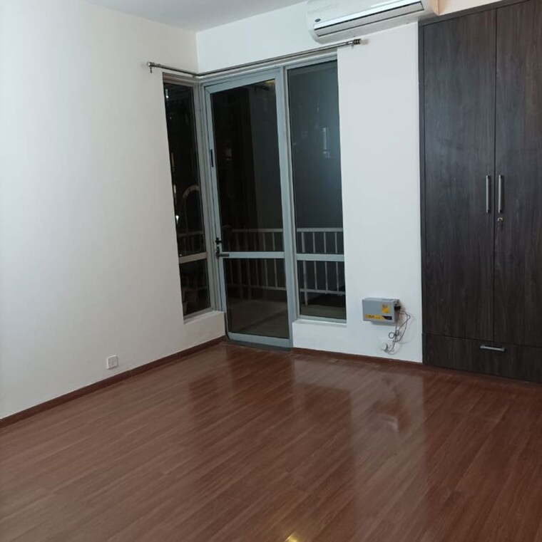 Room, emaar-palm-terraces-select 4 Bedroom 2410 Sq.Ft. Apartment In Sector 66 Gurgaon 10751658