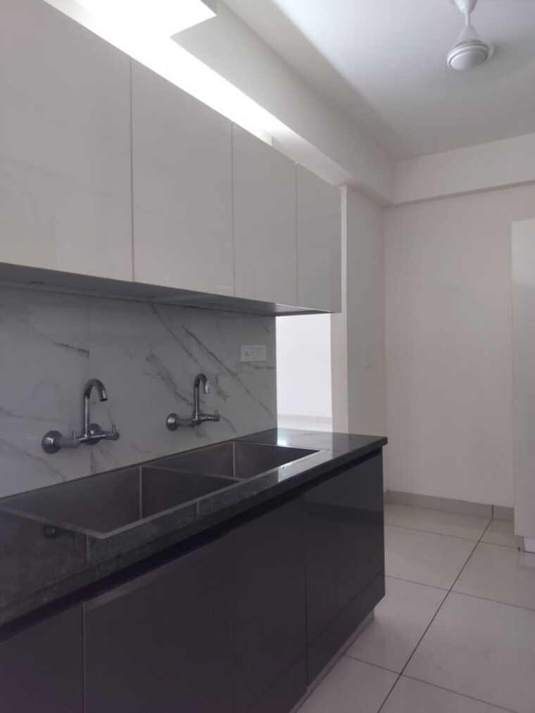 Kitchen, allwin-el-spazia 3.5 Bedroom 2284 Sq.Ft. Apartment In Sanauli Zirakpur 10751636