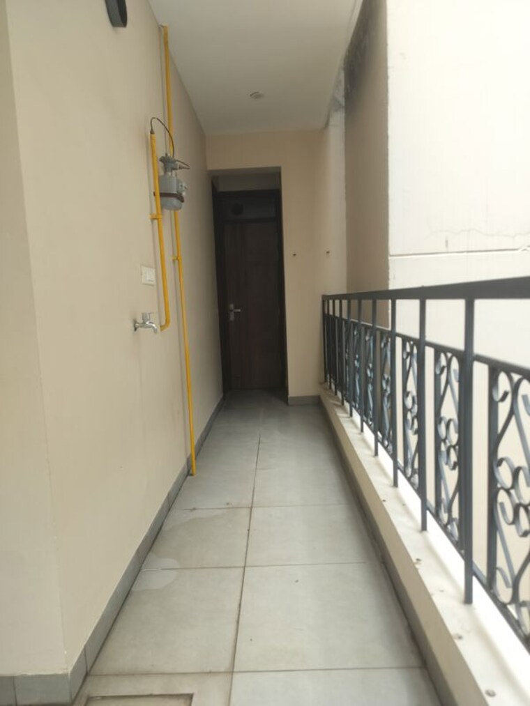 Balcony, allwin-el-spazia 3.5 Bedroom 2284 Sq.Ft. Apartment In Sanauli Zirakpur 10751636