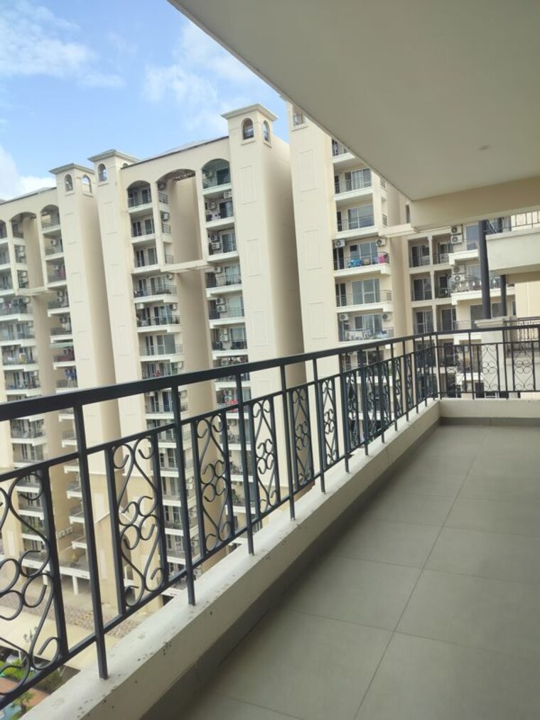 Balcony, allwin-el-spazia 3.5 Bedroom 2284 Sq.Ft. Apartment In Sanauli Zirakpur 10751636