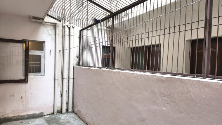 Balcony, sector 5 wave city 2 Bedroom 932 Sq.Ft. Independent House In Sector 5 Wave City Ghaziabad 10751616
