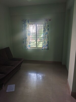 Room in 3 BHK Apartment at AR Residency Panathur, Panathur – for Rent