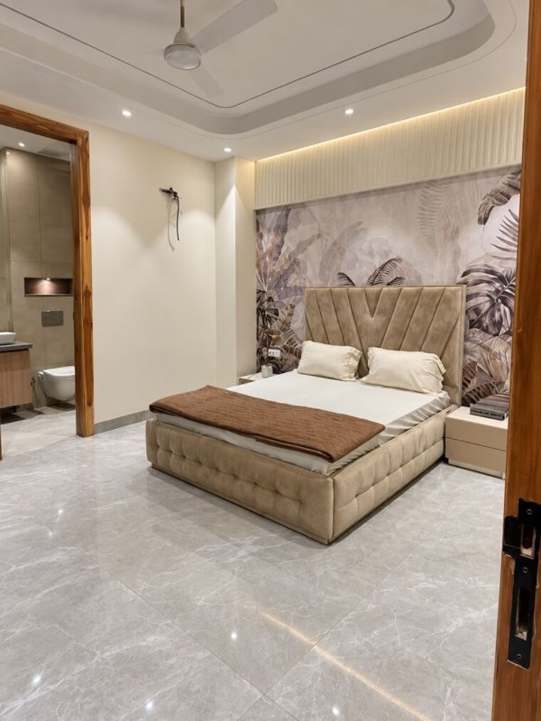 Bedroom, mandi 4 Bedroom 130 Sq.Yd. Villa In Mandi Delhi 10751674