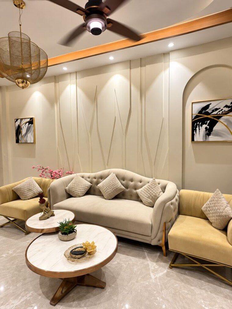 Living Room, mandi 4 Bedroom 130 Sq.Yd. Villa In Mandi Delhi 10751674