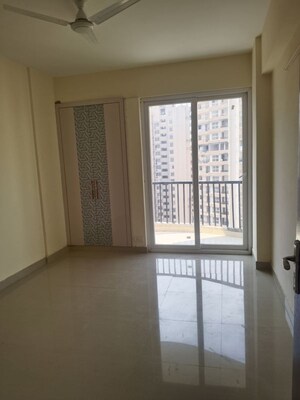 2 BHK Apartment For Rent in Sector 107