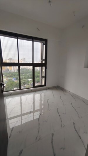 Room in 1 BHK Apartment at Raymond Ten X Era, Pokhran Road No One – for Rent
