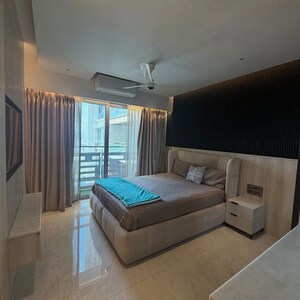 Living Room in 3 BHK Apartment at Ekta Tripolis, Goregaon West – for Sale