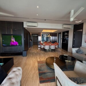 Living Room in 3 BHK Apartment at Ekta Tripolis, Goregaon West – for Sale