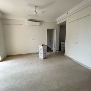 2 BHK Apartment For Rent in M3M Corner Walk, Sector 74