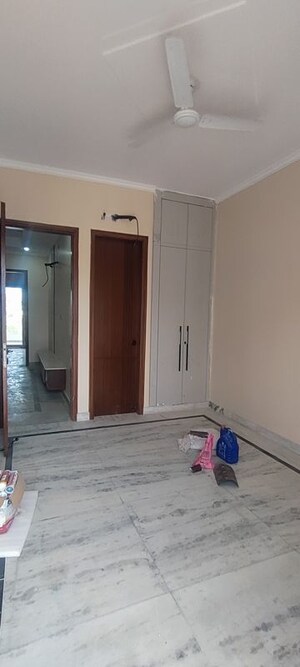 3 BHK Builder Floor – Exterior View View at Ashoka Enclave 3, Sector 35 - for Rent