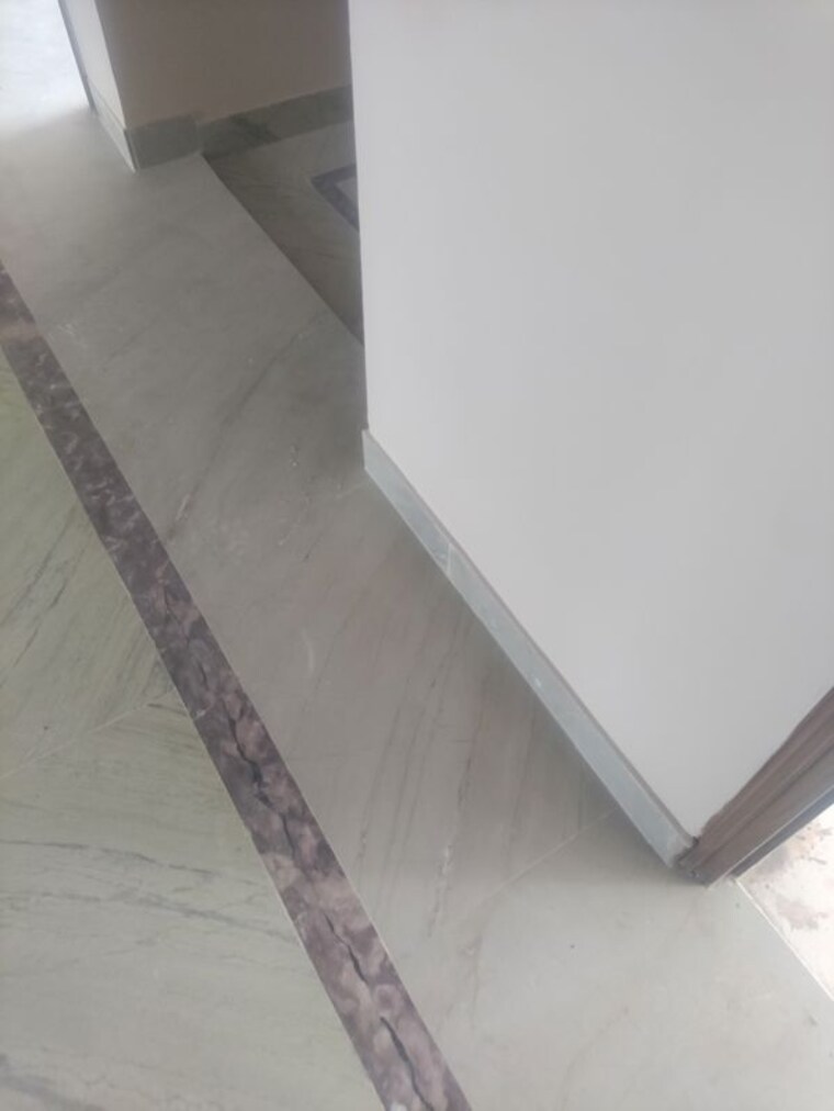 Other, ashoka-enclave-3 3 Bedroom 200 Sq.Yd. Builder Floor In Sector 35 Faridabad 10751704