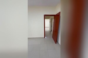 Room in 2 BHK Apartment at Royal Classic Co Op Society, Andheri West – for Rent
