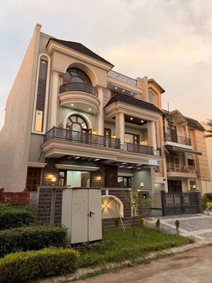 6 BHK Independent House For Sale in Mullanpur