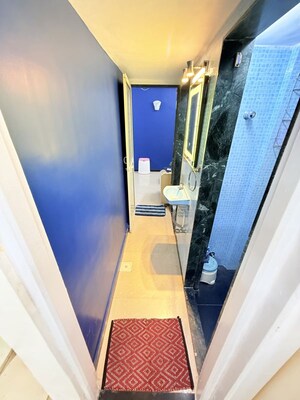 Team Area in 1 BHK Apartment at Aashirwad Apartment Andheri, Andheri East – for Rent