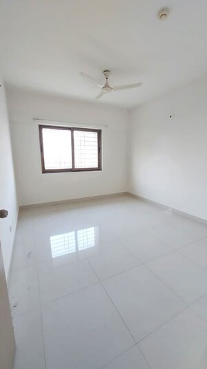 Room in 2 BHK Apartment at Paranjape Blue Ridge, Hinjewadi – for Rent