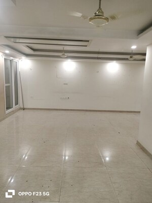 3 BHK Apartment For Rent in Amar Shaheed Path