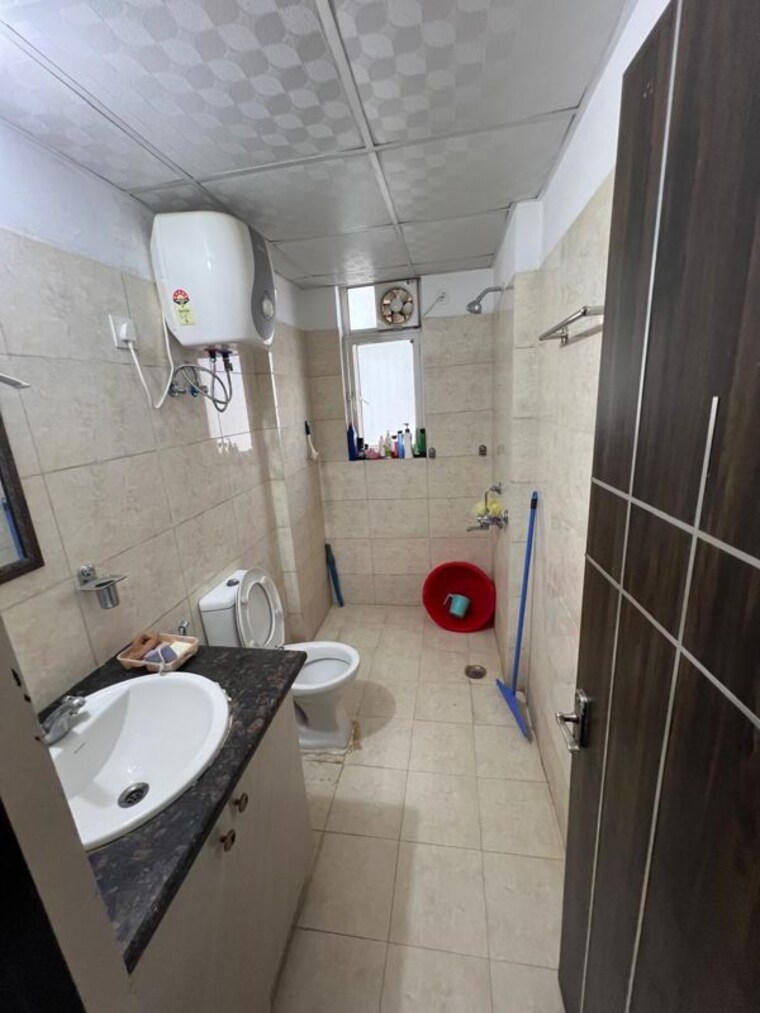 Bathroom, ss-the-coralwood 3 Bedroom 4500 Sq.Ft. Apartment In Sector 84 Gurgaon 10751775