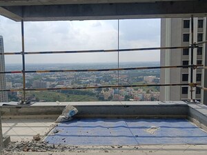 Room in 4 BHK Apartment at Sobha Hamptons Town Park, Hosur Road – for Sale