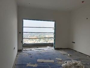 Room in 4 BHK Apartment at Sobha Hamptons Town Park, Hosur Road – for Sale