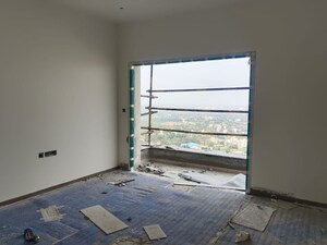 Room in 4 BHK Apartment at Sobha Hamptons Town Park, Hosur Road – for Sale