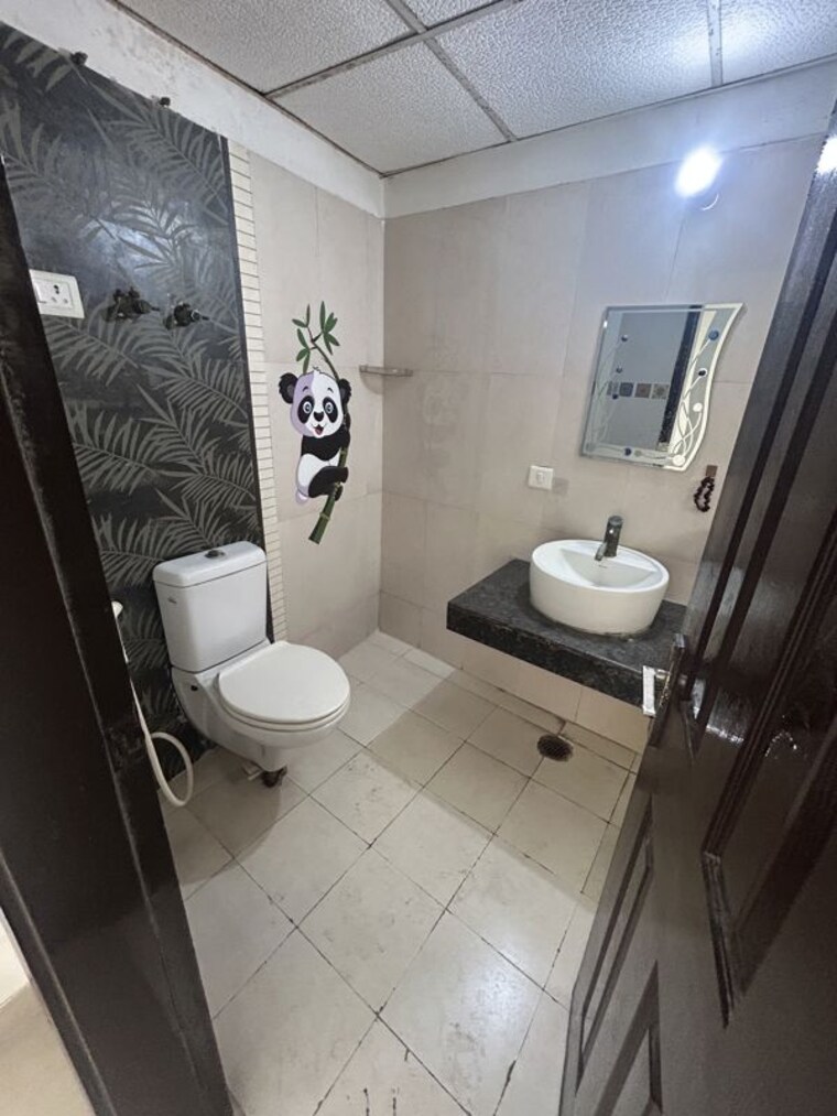 Bathroom, paramount-floraville 3 Bedroom 1360 Sq.Ft. Apartment In Sector 137 Noida 10751800