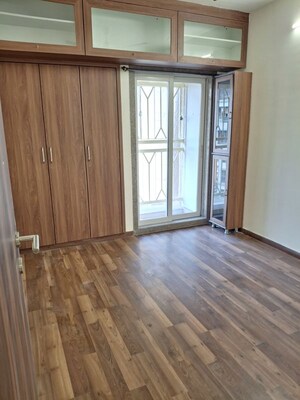 Room in 3 BHK Apartment at Ace Falcon, Kasarvadavali – for Rent
