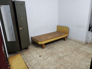 Room in 2 BHK Apartment at Shyamal – for Rent