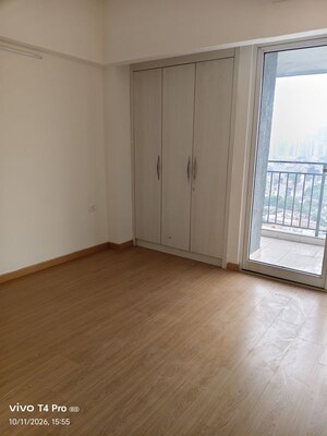Room in 3.5 BHK Apartment at ATS One Hamlet, Sector 104 – for Rent