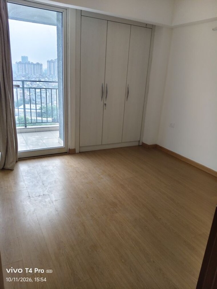 Room, ats-one-hamlet 3.5 Bedroom 2259 Sq.Ft. Apartment In Sector 104 Noida 10751842