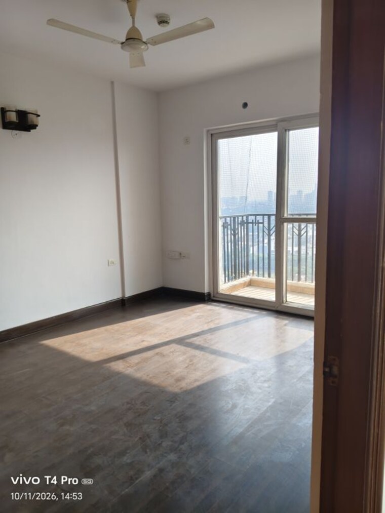 Room, ats-one-hamlet 3.5 Bedroom 2259 Sq.Ft. Apartment In Sector 104 Noida 10751842