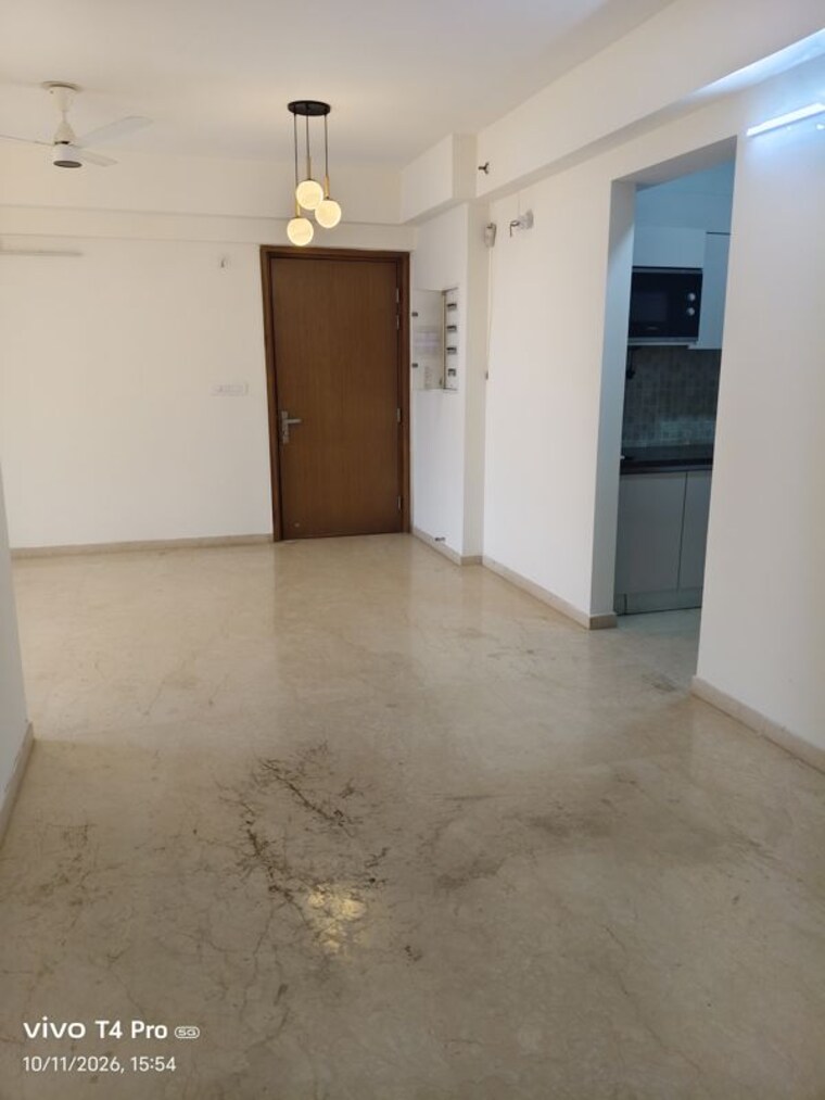 Room, ats-one-hamlet 3.5 Bedroom 2259 Sq.Ft. Apartment In Sector 104 Noida 10751842