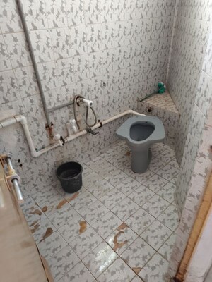 Bathroom in 1 BHK Villa at Vejalpur – for Rent
