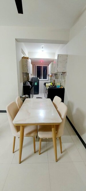 Room in 2 BHK Apartment at Avanti Vihar – for Rent