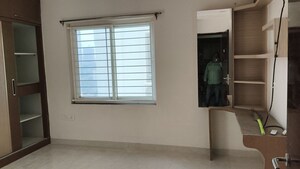 Room in 3 BHK Apartment at Vasavi GP Trends, Nanakramguda – for Rent