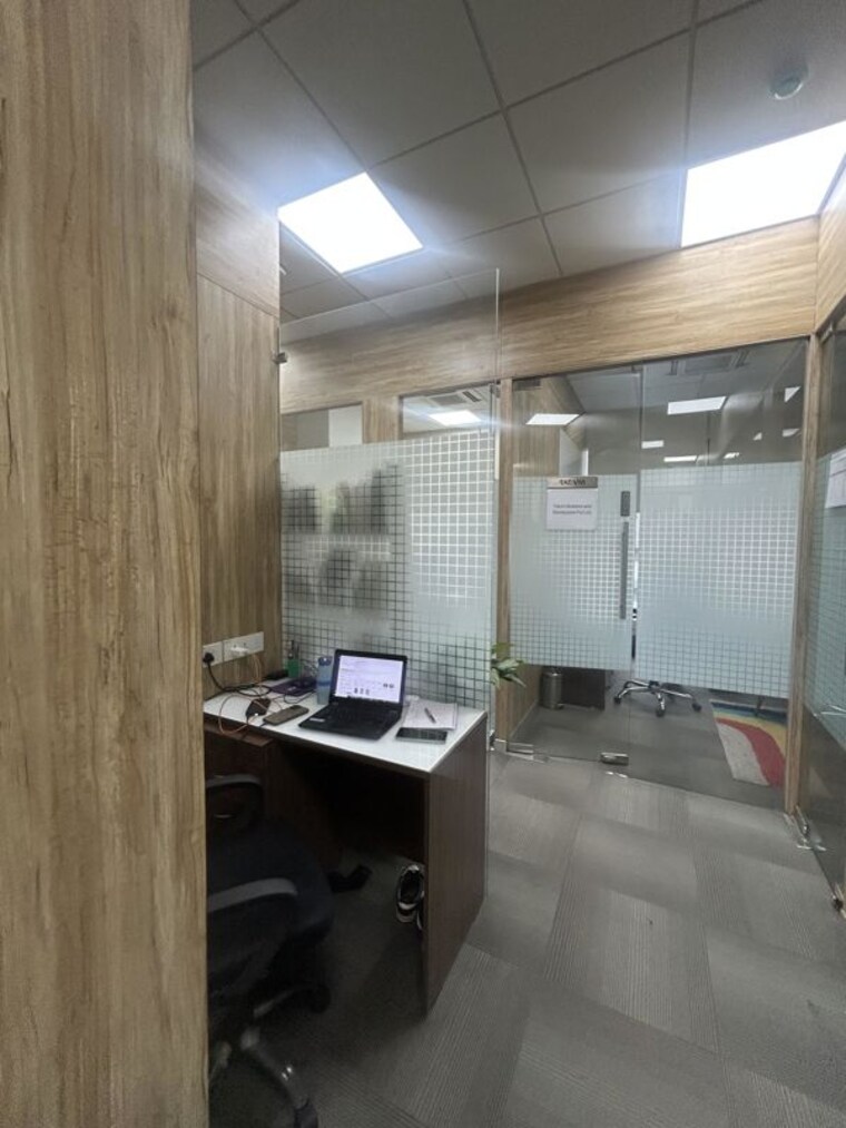 Team Area, lodha-supremus-worli Commercial Office Space 2340 Sq.Ft. In Worli Mumbai 10751913