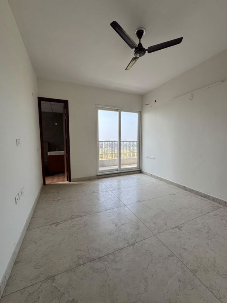 Room, malwa-escon-primera 3 Bedroom 1550 Sq.Ft. Apartment In International Airport Road Zirakpur 10751919