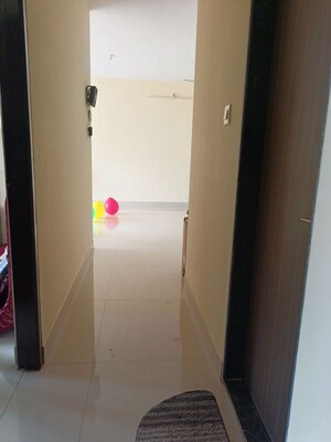 Room in 3 BHK Apartment at Conwood Enclave, Vasant Vihar – for Rent