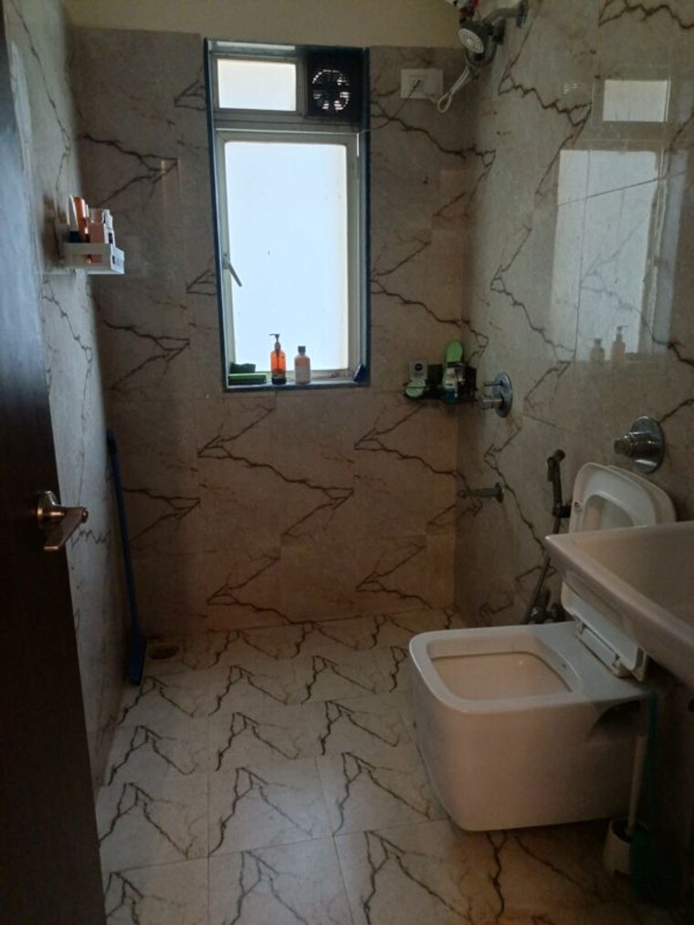 Bathroom, conwood-enclave 3 Bedroom 1002 Sq.Ft. Apartment In Vasant Vihar Thane 10751937