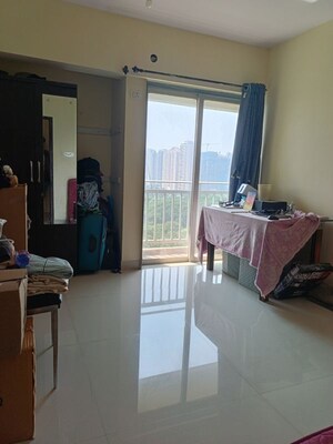 Room in 3 BHK Apartment at Conwood Enclave, Vasant Vihar – for Rent