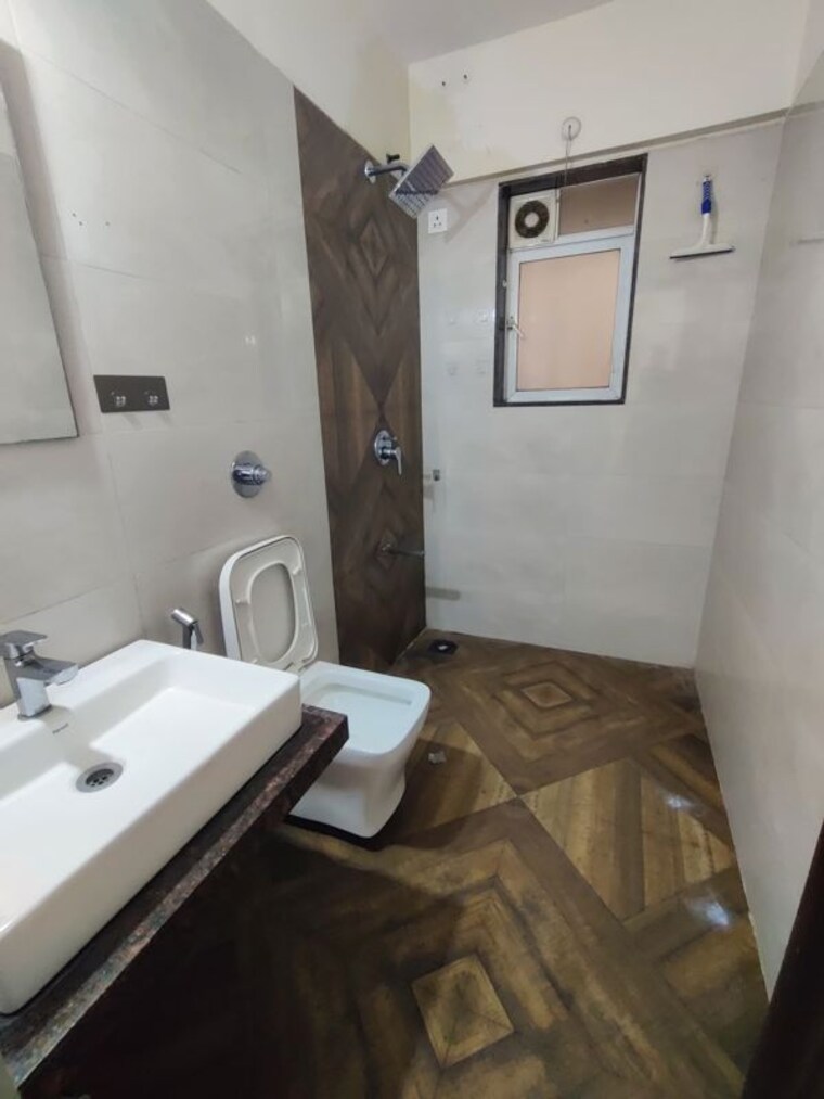 Bathroom, shree-tirupati-stg-signature-residency 2 Bedroom 735 Sq.Ft. Apartment In Patlipada Thane 10751942
