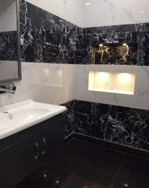 Team Area in 3 BHK Builder Floor at Rajouri Garden – for Rent
